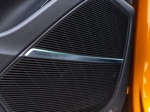 Used 2021 Audi Q8 Prestige image 25