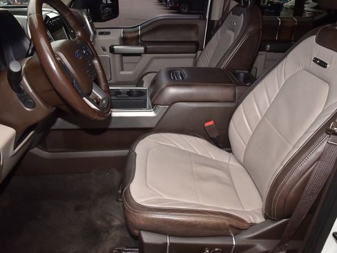 Used 2018 Ford F250 Limited w/ FX4 Off-Road Package AWD/4WD image 13