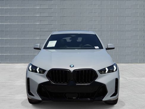 Used 2025 BMW X6 xDrive40i w/ Premium Package AWD/4WD image 2