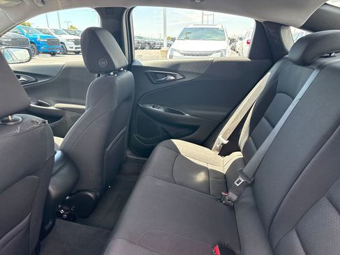 Used 2021 Chevrolet Malibu LS w/ Driver Confidence Package FWD image 11