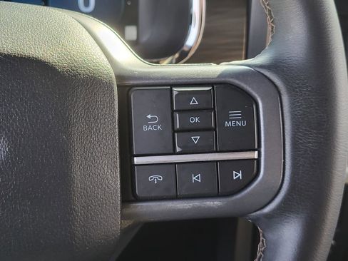 Used 2025 Ford F150 Lariat w/ Equipment Group 501A Mid image 33