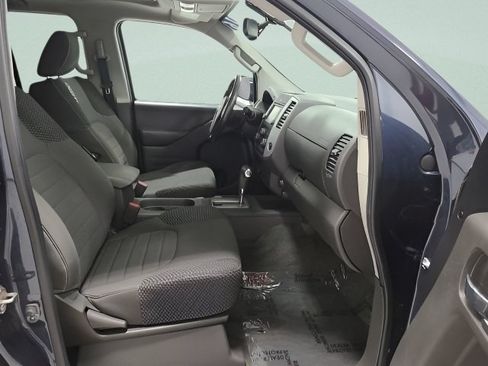 Used 2016 Nissan Frontier PRO-4X AWD/4WD image 13