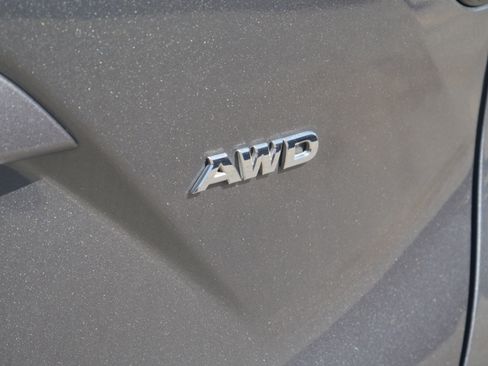 Used 2019 Nissan Murano S AWD/4WD image 16