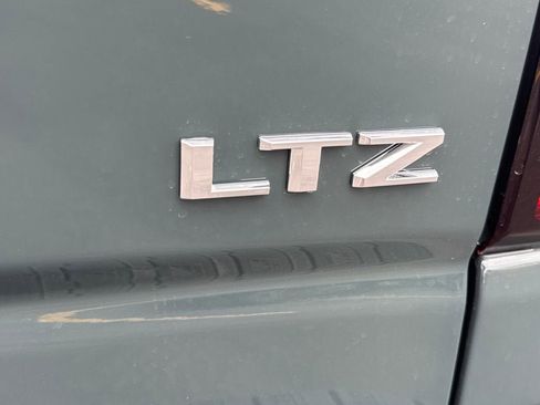 New 2026 Chevrolet Silverado 2500 LTZ w/ LTZ Convenience Package AWD/4WD image 8