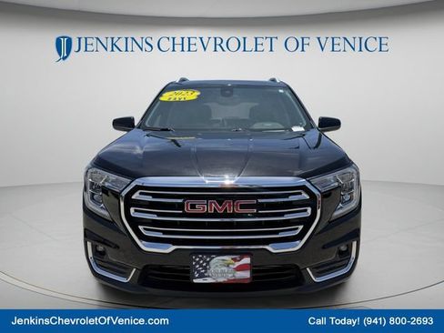 Used 2023 GMC Terrain SLT AWD/4WD image 12