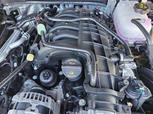 New 2025 Jeep Gladiator Mojave w/ Convenience Group image 29