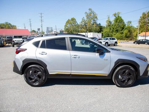 Used 2025 Subaru Crosstrek 2.5i Sport image 2