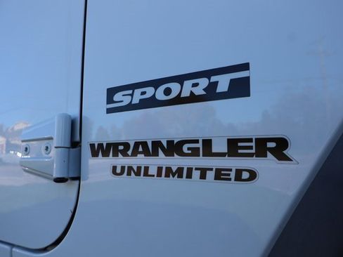 Used 2017 Jeep Wrangler Unlimited Sport w/ Quick Order Package 24S image 2