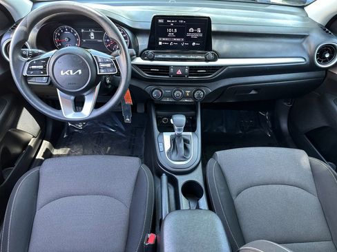 Used 2023 Kia Forte LXS FWD image 12
