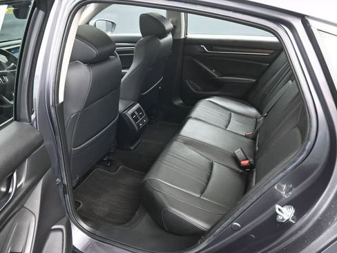 Certified 2021 Honda Accord EX-L image 10