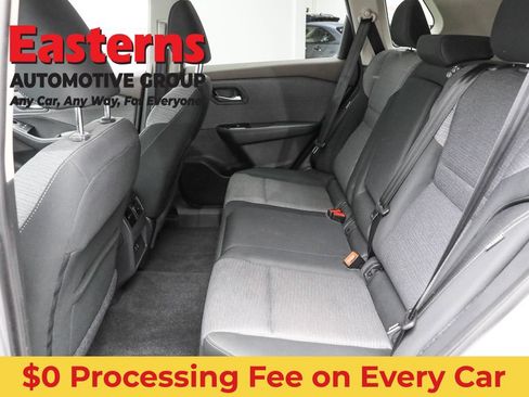Used 2022 Nissan Rogue SV AWD/4WD image 21