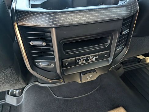 Used 2020 RAM 2500 Limited AWD/4WD image 27