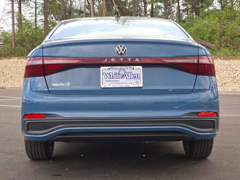 New 2026 Volkswagen Jetta Sport FWD image 10