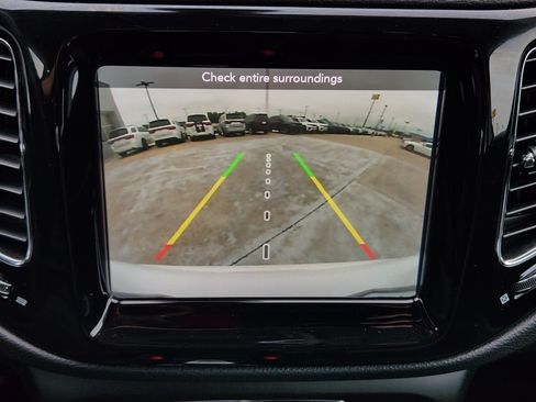 Used 2019 Jeep Compass Limited AWD/4WD image 20