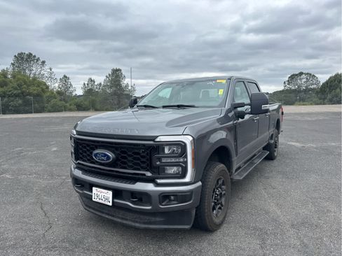 Used 2024 Ford F250 XLT w/ XLT Premium Package AWD/4WD image 1