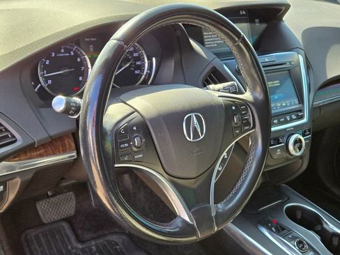 Used 2018 Acura MDX SH-AWD w/ Technology Package image 9