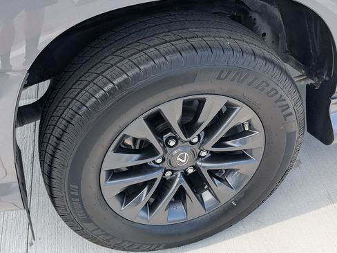 Used 2023 Lexus GX 460 Premium w/ Premium Plus Package AWD/4WD image 24