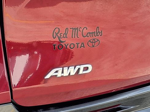 Used 2021 Toyota Sienna XSE image 10