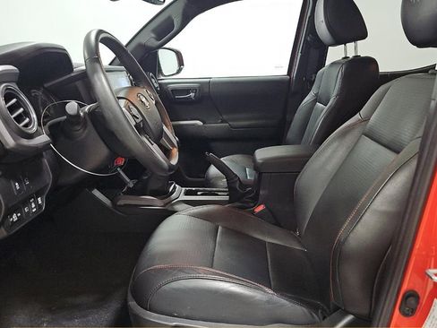 Used 2023 Toyota Tacoma TRD Pro AWD/4WD image 5