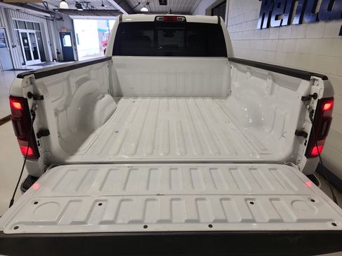 Used 2020 RAM 1500 Big Horn AWD/4WD image 17