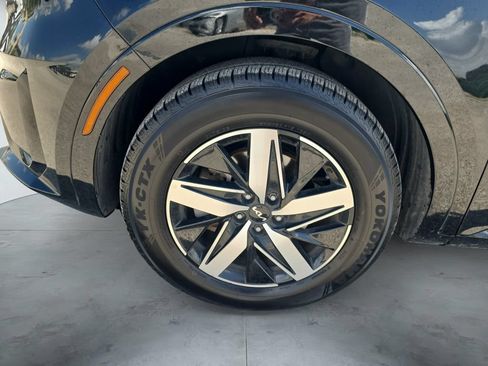Used 2022 Kia Sorento S FWD image 17