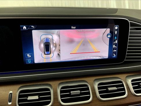 Used 2024 Mercedes-Benz GLE 450 4MATIC image 13