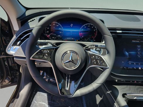 New 2026 Mercedes-Benz E 350 Sedan image 23