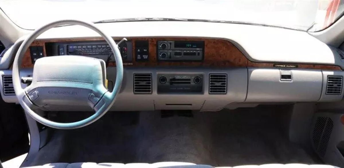 Used 1993 Chevrolet Caprice Classic RWD image 42