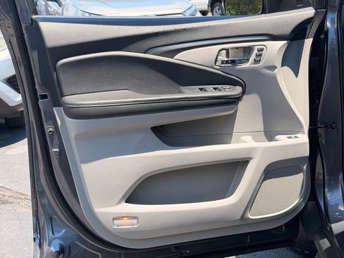 Used 2022 Honda Ridgeline RTL-E image 26
