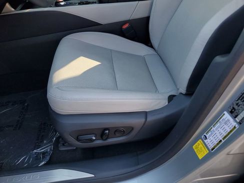 Used 2023 Lexus RX 350 Premium w/ Accessory Package FWD image 21