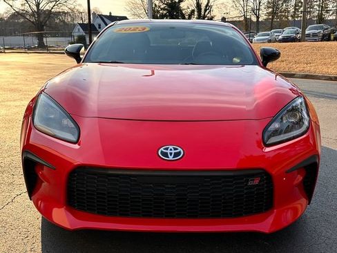 Used 2023 Toyota GR86 image 8