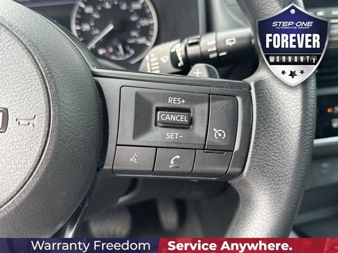 Used 2023 Nissan Rogue S FWD image 21