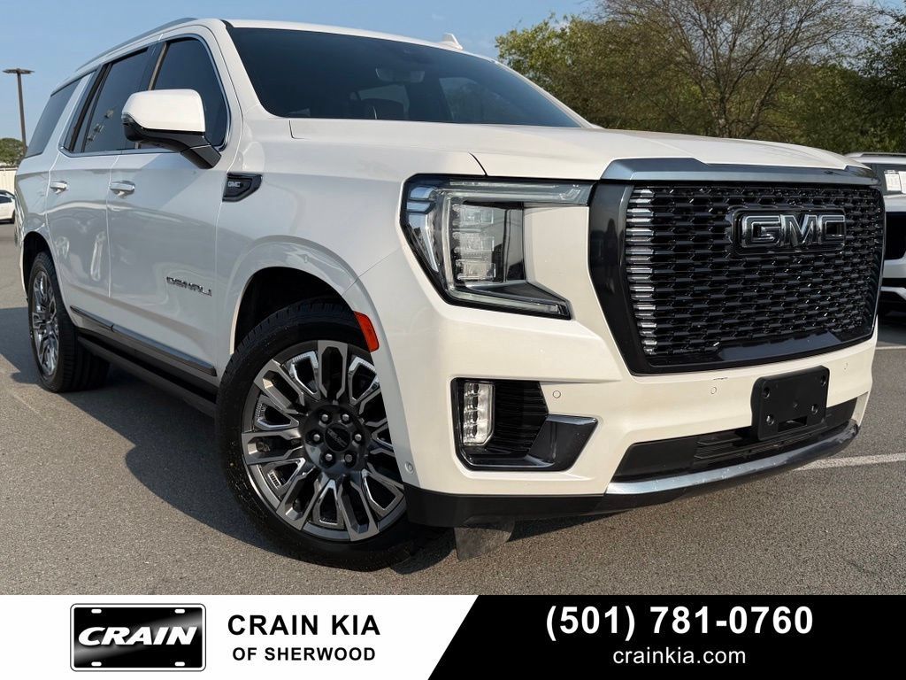 Used 2023 GMC Yukon Denali Ultimate AWD/4WD image 1