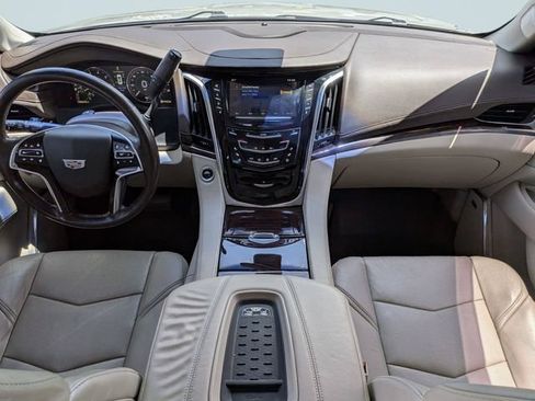 Used 2015 Cadillac Escalade ESV Premium AWD/4WD image 14