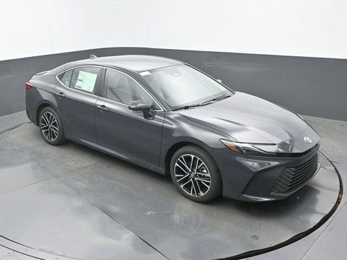 New 2026 Toyota Camry XLE AWD/4WD image 27