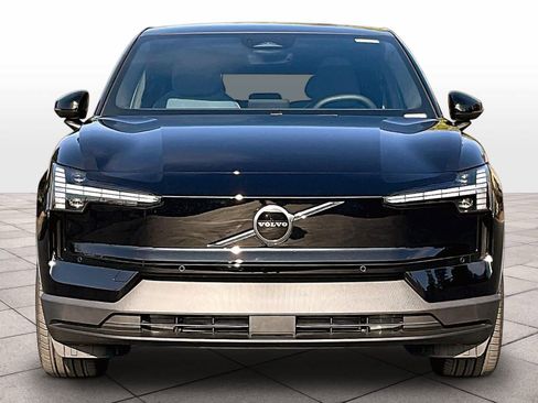 New 2025 Volvo EX30 Plus w/ Protection Package Premier image 5