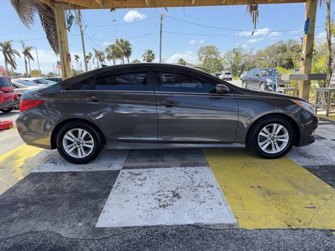 Used 2014 Hyundai Sonata GLS FWD image 4