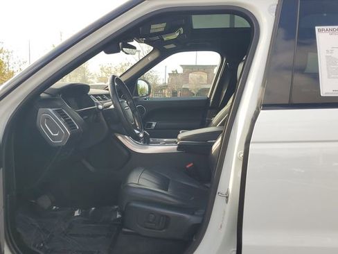 Used 2020 Land Rover Range Rover Sport HSE image 19