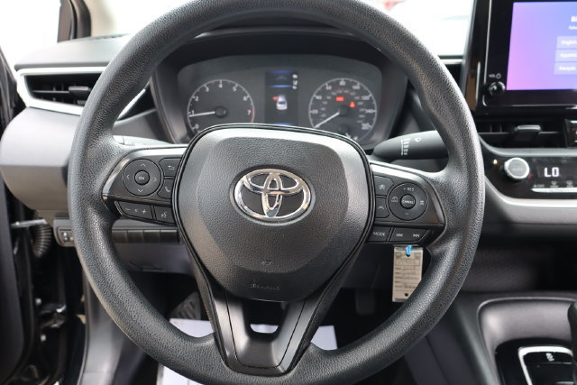 Used 2024 Toyota Corolla LE FWD image 18
