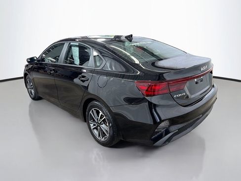 Used 2024 Kia Forte LXS FWD image 7