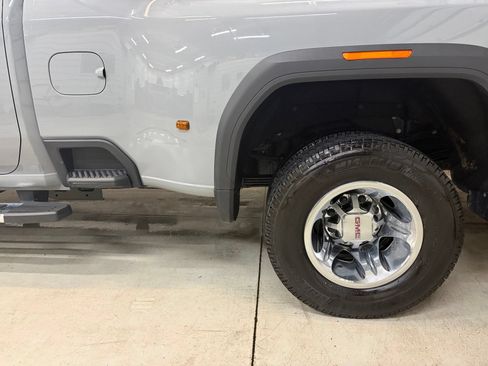 Used 2025 GMC Sierra 3500 SLE w/ SLE Value Package AWD/4WD image 6