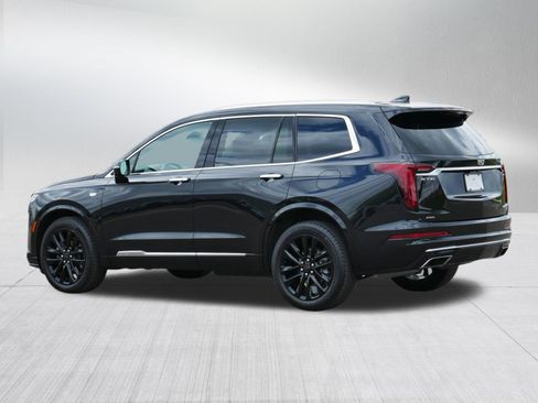Certified 2024 Cadillac XT6 Premium Luxury w/ LPO, Floor Liner Package AWD/4WD image 5