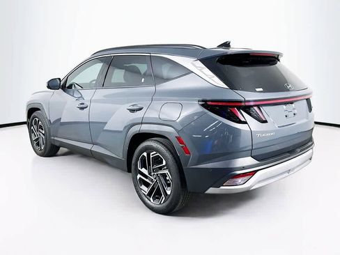Used 2025 Hyundai Tucson Limited FWD image 4