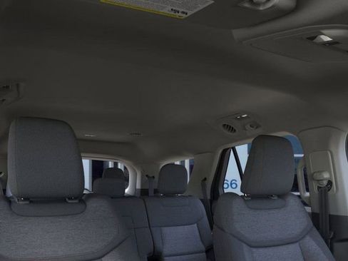 New 2026 Ford Explorer Active image 22