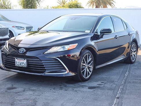Certified 2024 Toyota Camry XLE w/ Navigation Package FWD image 3