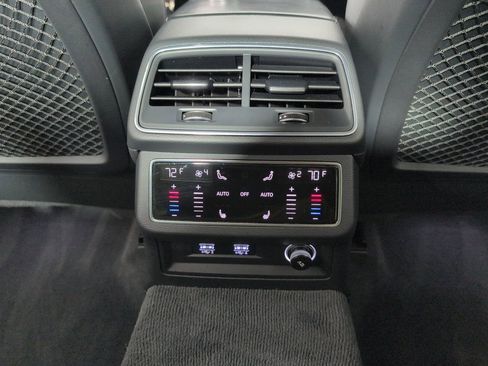 Used 2020 Audi S6 Premium Plus image 21