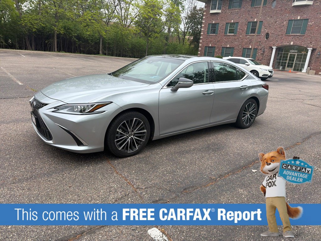 Certified 2023 Lexus ES 350 w/ Premium Package FWD image 2