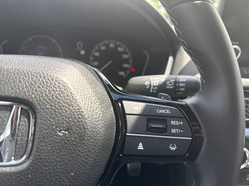 Certified 2025 Honda Civic Sport image 25