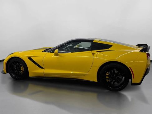 Used 2015 Chevrolet Corvette Stingray Coupe w/ 3LT Preferred Equipment Group RWD image 5