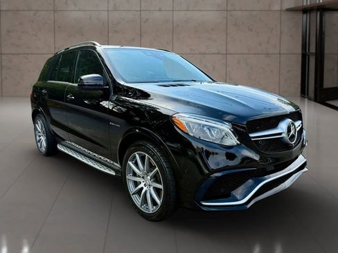 Used 2017 Mercedes-Benz GLE 63 AMG 4MATIC w/ Premium 3 Package image 8